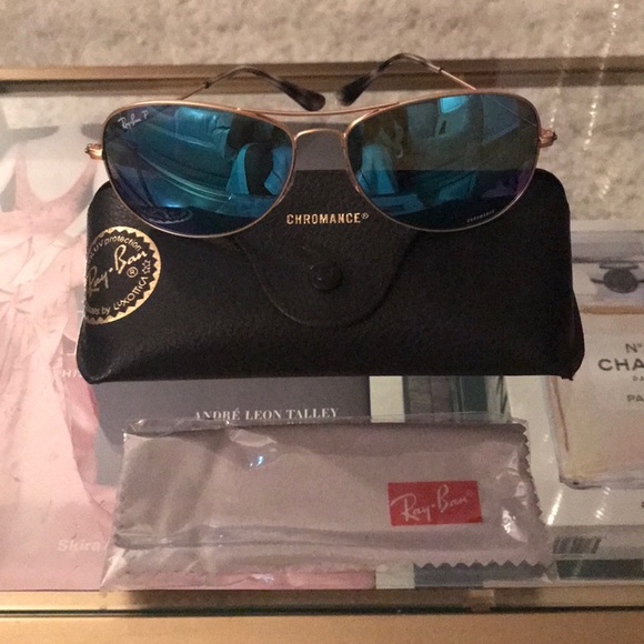 🎉🎉SOLD🎉🎉 Ray-Ban Aviator Sunglasses RB3562 - Picture 5 of 6